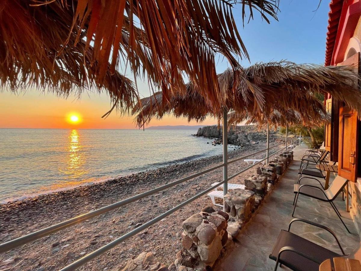 Terracotta Boutique Beach Studios Mithimna Exterior foto